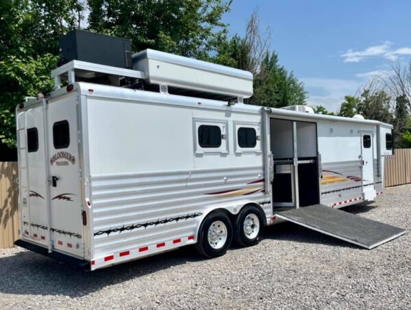 2005 Bloomer 4h Lq/Side Reverse Load/Full Rear Tack - Image 49