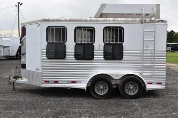 2012 CM 3HBP 3 Horse Trailer - Image 9