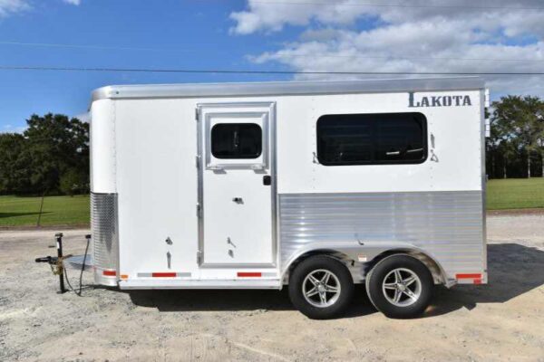 2018 Lakota 2HBPST 2 Horse Trailer - Image 7
