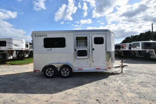 2018 Lakota 2HBPST 2 Horse Trailer - Image 21