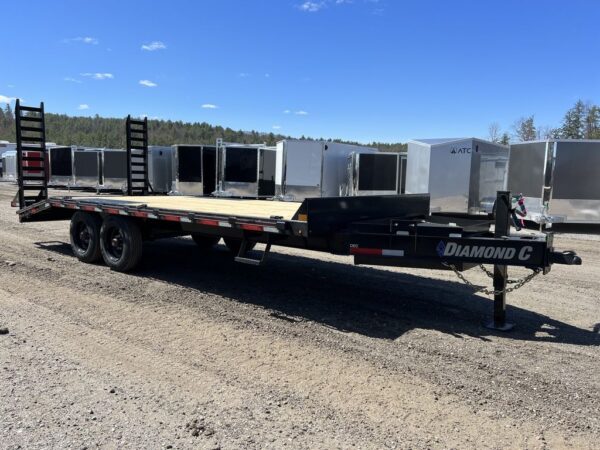 2024 Diamond C 8.5x20 20K Deckover Equipment Trailer w/ 72” Flip-Knee Ramps - Image 6