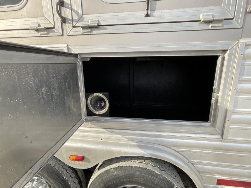 2014 Logan Coach RAZ4GNHDLQ 40' 4 horse Razor GN Horse Trailer**WITH WALK IN CLOSET** - Image 30